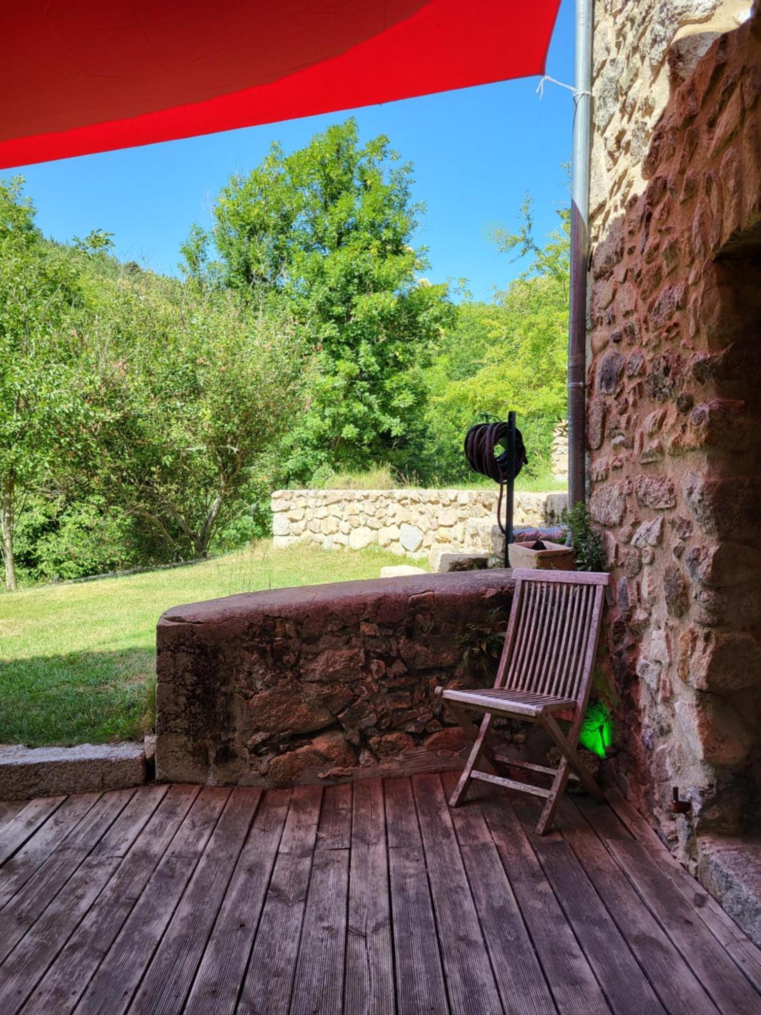 Chambre Ciel Et Terre Et Chambre Terrasse Saint-Laurent-de-Cerdans Extérieur photo